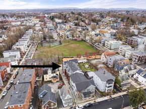 123-125 Centre St TH6, Boston MA 02124