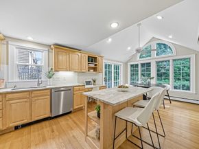 10 Preston Road, Lexington MA 02420