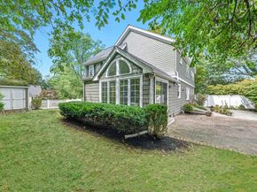 10 Preston Road, Lexington MA 02420
