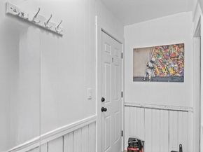 404 High St, Webster MA 01570