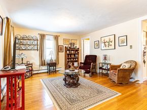 76 Business St, Boston MA 02136