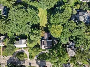 269 Franklin St, Newton MA 02458