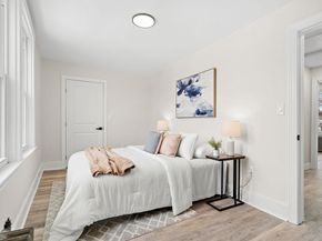 45 Como Rd, Boston MA 02136