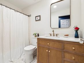 60 Glen Rd 108, Brookline MA 02445