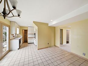 70 Colonial Rd, Weymouth MA 02191