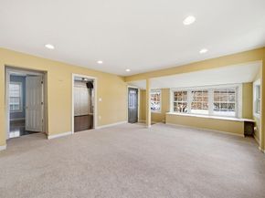 70 Colonial Rd, Weymouth MA 02191