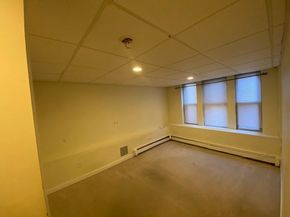 7 Lothian Rd B, Boston MA 02135