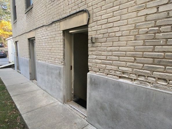 7 Lothian Rd B, Boston MA 02135