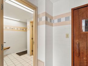 1321 Worcester Rd 610, Framingham MA 01701