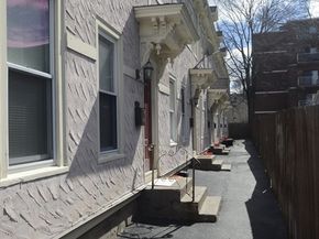 68 Elm St B, Marlborough MA 01752