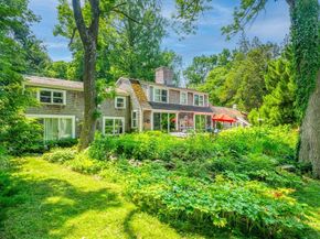 4 Leslie Road, Winchester MA 01890