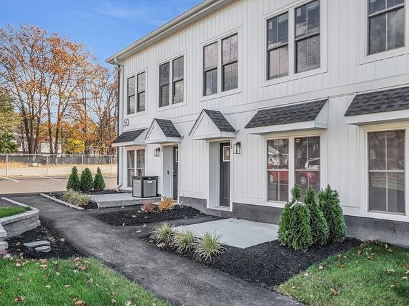 50 Frankfort St 13, Fitchburg MA 01420