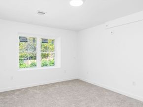 50 Frankfort St 13, Fitchburg MA 01420