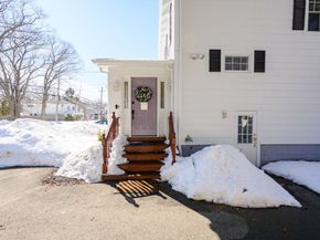 47 Academy Ave, Weymouth MA 02189