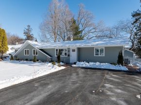 689 Old Connecticut Path, Framingham MA 01701