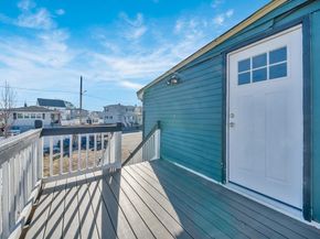 37 Cleveland St, Revere MA 02151