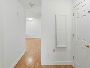 590 Boston St 303, Lynn MA 01905