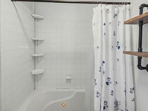 590 Boston St 303, Lynn MA 01905