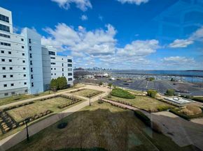 1001 Marina Dr 301, Quincy MA 02171