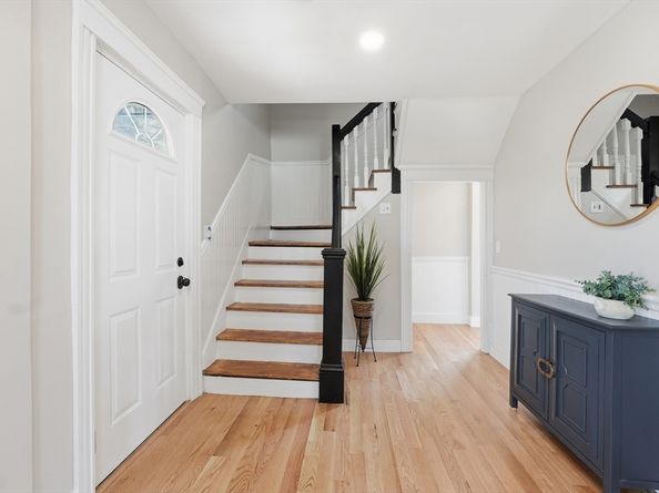 36 Central St, Auburn MA 01501