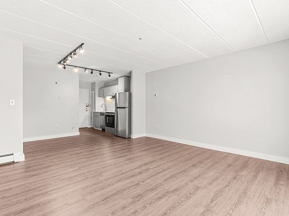 881 Broadway 28, Everett MA 02149
