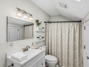 60-62 Milk St 2, Newburyport MA 01950