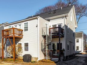 60-62 Milk St 2, Newburyport MA 01950