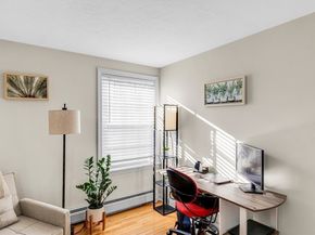 60-62 Milk St 2, Newburyport MA 01950