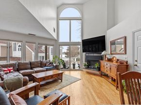 47 Pointe Rok Dr 47, Worcester MA 01604