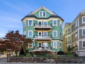 3 Upland Road 2, Brookline MA 02445