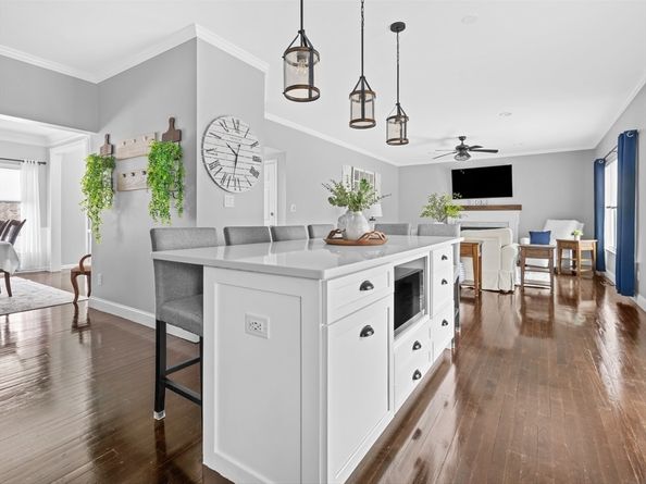 244 Robert Rd, Marlborough MA 01752