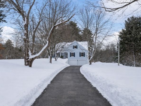 71 Philip Street, Medfield MA 02052