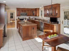 315 Church St, Duxbury MA 02332