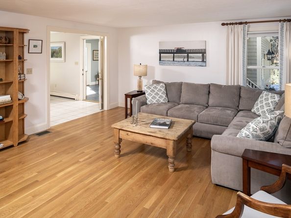 315 Church St, Duxbury MA 02332