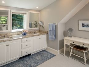 315 Church St, Duxbury MA 02332