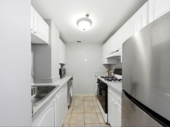 15 N Beacon St 316, Boston MA 02134