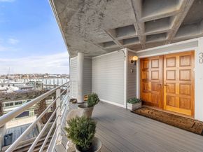 30 Constellation Wharf 30, Boston MA 02129