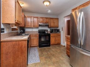 3 Hammond Street, Leicester MA 01542