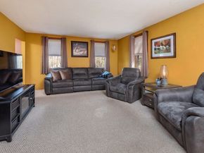 3 Hammond Street, Leicester MA 01542
