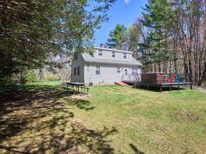 3 Hammond Street, Leicester MA 01542