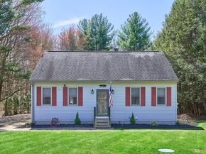3 Hammond Street, Leicester MA 01542