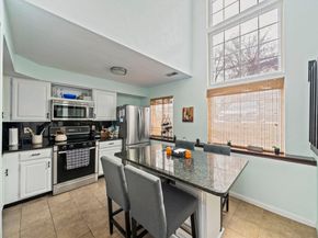 121 Tall Oaks Dr B, Weymouth MA 02190