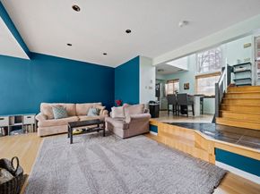 121 Tall Oaks Dr B, Weymouth MA 02190