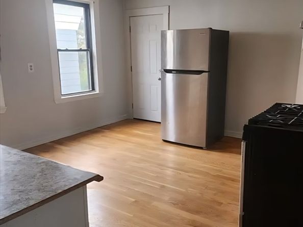 83 Pearl St, Everett MA 02149