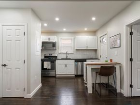 249 Everett St 2, Boston MA 02128