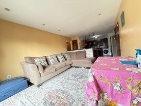 215 Washington Ave 9, Chelsea MA 02150