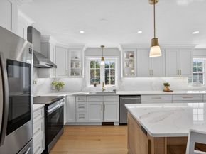 43 Mohawk Dr, Gardner MA 01440