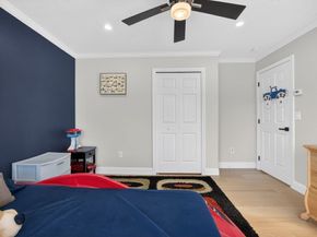 43 Mohawk Dr, Gardner MA 01440