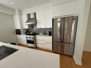 201 Freeman Street A7, Brookline MA 02446