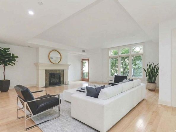 201 Freeman Street A7, Brookline MA 02446